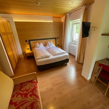 Otel Meisules Selva di Val Gardena