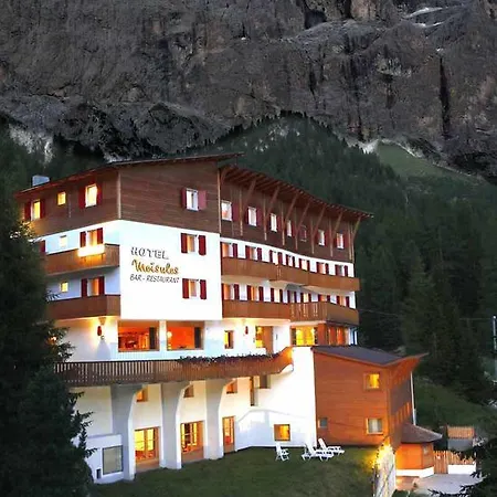 Otel Meisules 3*